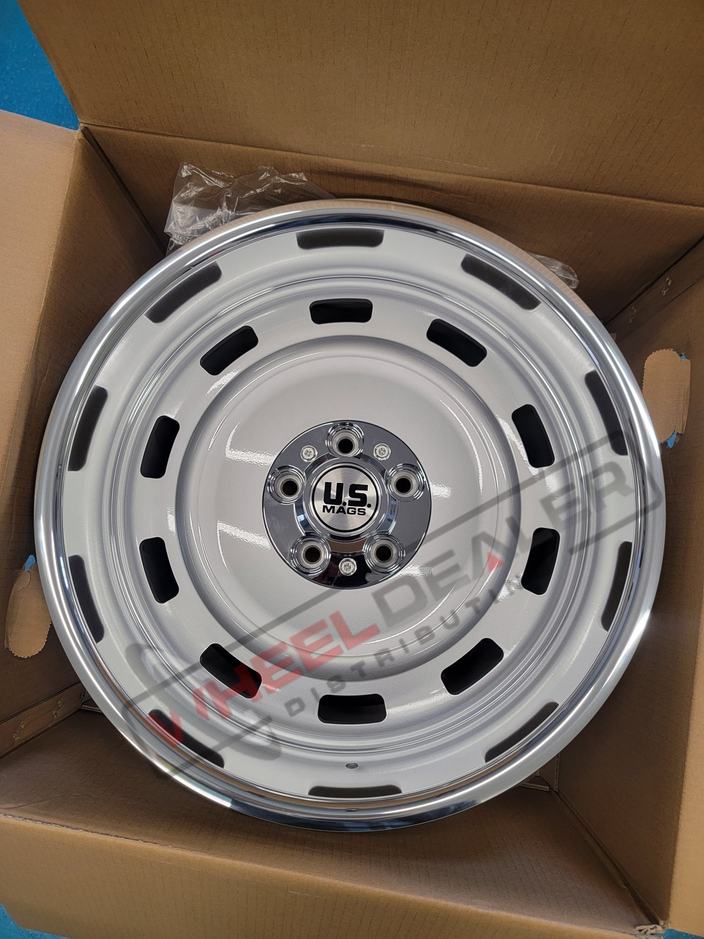 20x8.5"-20x10" US Mags Scottsdale.